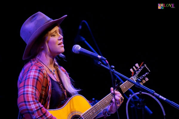 American Idol: Crystal Bowersox LIVE! at the Grunin Center