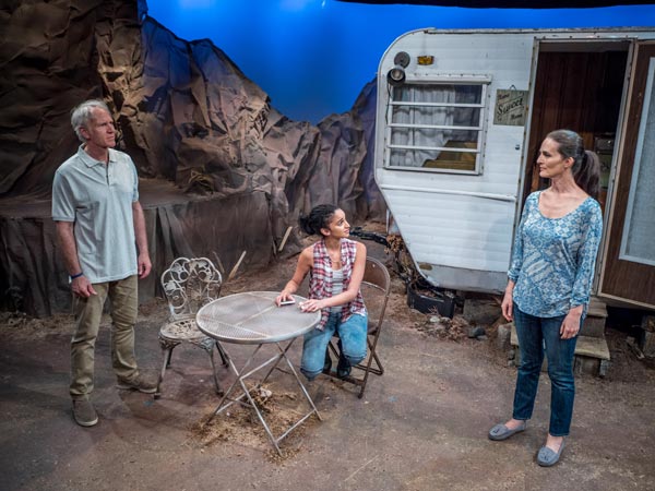 REVIEW: Las Cruces at Premiere Stages