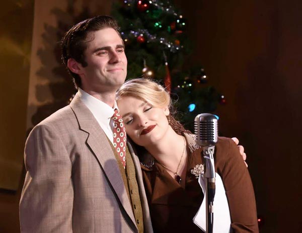 REVIEW: &#34;It&#39;s A Wonderful Life - A Live Radio Play&#34; At Mile Square Theatre