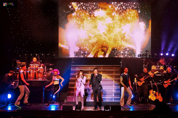 “I Would Definitely See this Show Again!” Donny and Marie LIVE! at BergenPAC