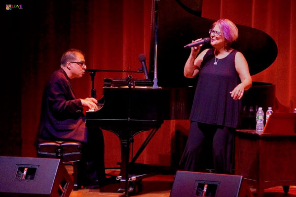 “Breathtaking!” The Manhattan Transfer’s Janis Siegel LIVE! at Axelrod PAC