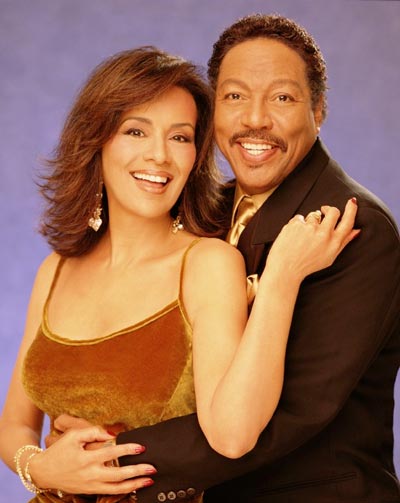 An Interview with The 5th Dimension’s Marilyn McCoo and Billy Davis, Jr., Starring in “The Colors of Christmas” at New Brunswick’s State Theatre