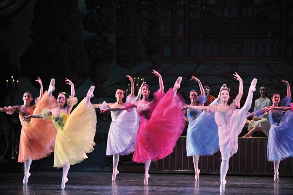 New Jersey Ballet Presents &#34;The Nutcracker&#34; at Mayo Performing Arts Center