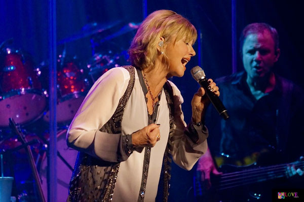 Hopelessly Devoted to You! Olivia Newton-John LIVE! at BergenPAC