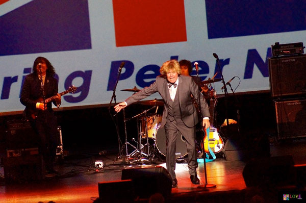 The Fans Are All Here for the “Spring Sixties Spectacular” LIVE! at the State Theatre