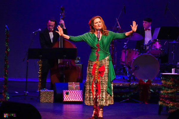 Ana Gasteyer&#39;s &#34;Holiday Tipple&#34; LIVE! at the Grunin Center