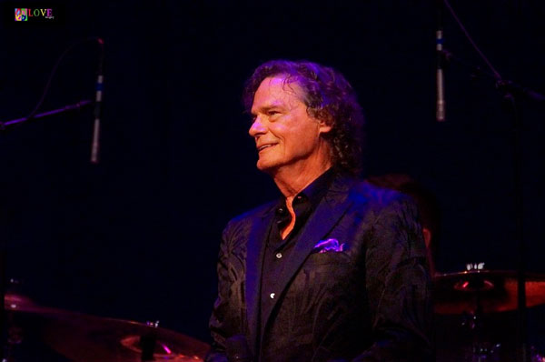 “He Sounds Just Like I Remembered!” BJ Thomas LIVE! at the Newton Theatre