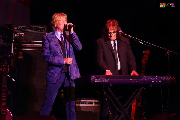 &#34;How Could You Not Love Them?&#34; The Buckinghams and Herman&#39;s Hermits LIVE! at BergenPAC