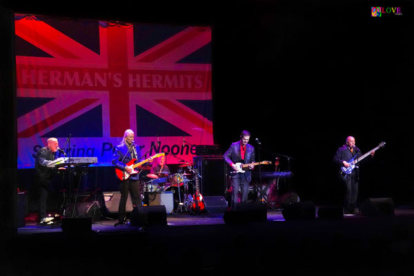 &#34;How Could You Not Love Them?&#34; The Buckinghams and Herman&#39;s Hermits LIVE! at BergenPAC