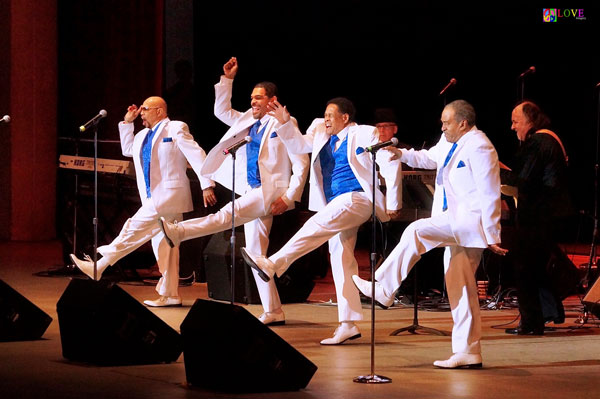 “I Just Love the Power of this Music!” Dick Fox’s Doo-Wop Extravaganza LIVE! at PNC Bank Arts Center