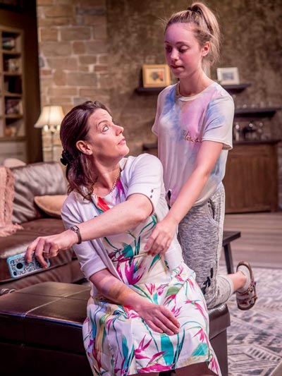 REVIEW: &#34;Linger&#34; at Premiere Stages at Kean