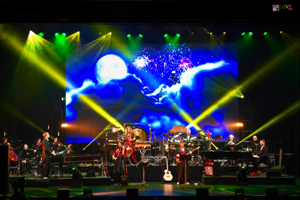 Mannheim Steamroller Christmas LIVE! at the State Theatre