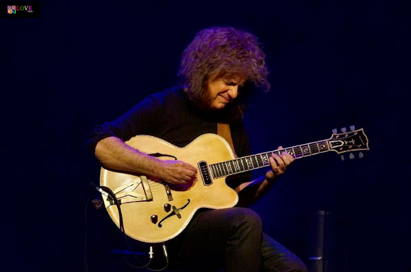 “Beautiful — Like Christmas!” Pat Metheny and Steve Swallow LIVE! at the Newton Theatre