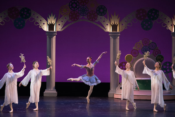 New Jersey Dance Theatre Ensemble To Perform The Nutcracker On Sunday