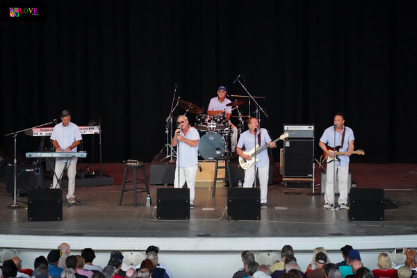 A Tribute to Roy Orbison, The Beach Boys, and Frankie Valli at the PNC Bank Arts Center