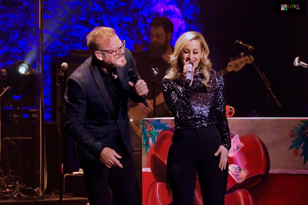 Phil Vassar and Kellie Pickler’s “A Christmas Tour” LIVE! at New Brunswick’s State Theatre