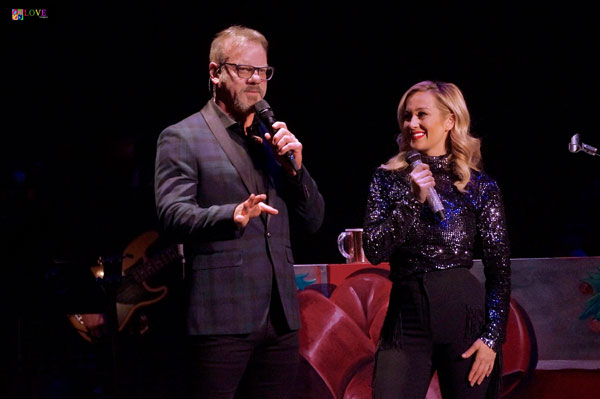 Phil Vassar and Kellie Pickler’s “A Christmas Tour” LIVE! at New Brunswick’s State Theatre
