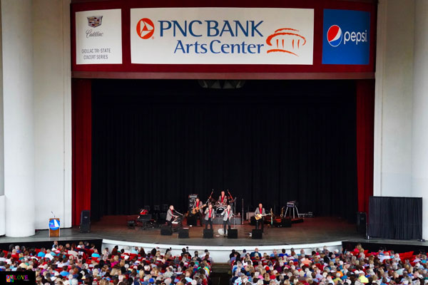 Vinnie Medugno LIVE! at the PNC Bank Arts Center