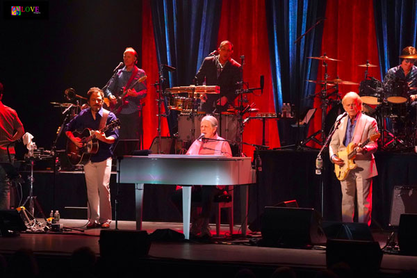 &#34;An Amazing Musical Genius!&#34; Brian Wilson LIVE! at the State Theatre