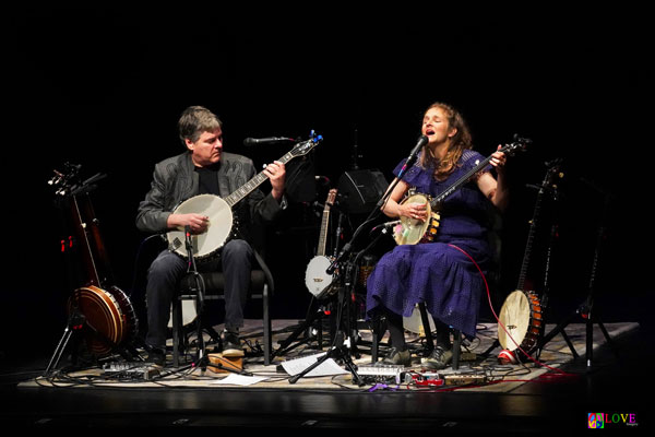 Béla Fleck and Abigail Washburn LIVE! at the Grunin Center