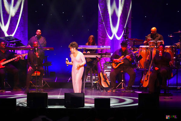 &#34;My All-Time #1!&#34; Gladys Knight LIVE! at the State Theatre NJ