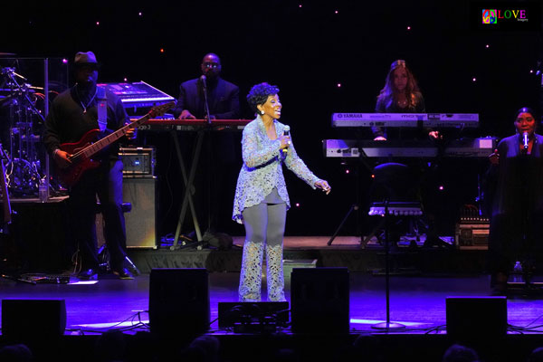 &#34;She Sounds Even Better Than Her Records!&#34; Gladys Knight LIVE! at MPAC
