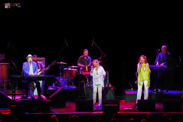 &#34;Totally WOW!&#34; Sergio Mendes and Bebel Gilberto LIVE! at MPAC