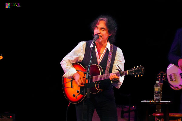 &#34;He Totally Wowed Us!&#34; John Oates LIVE! at SOPAC