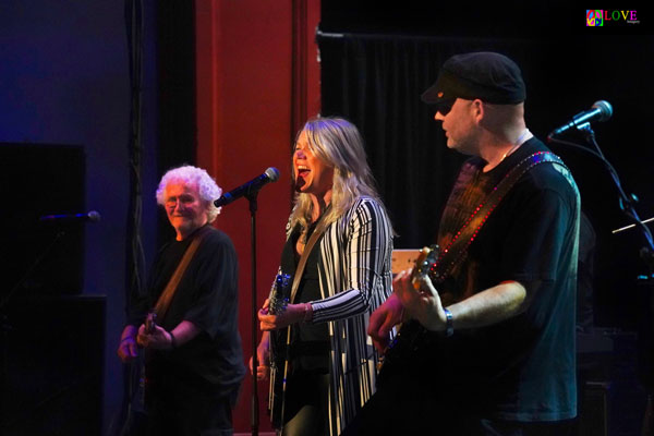 &#34;Magical!&#34; Jefferson Starship LIVE! at the Newton Theatre