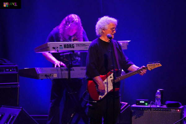 &#34;Magical!&#34; Jefferson Starship LIVE! at the Newton Theatre