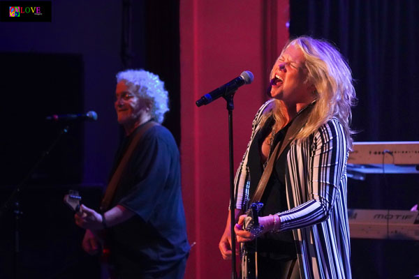 &#34;Magical!&#34; Jefferson Starship LIVE! at the Newton Theatre