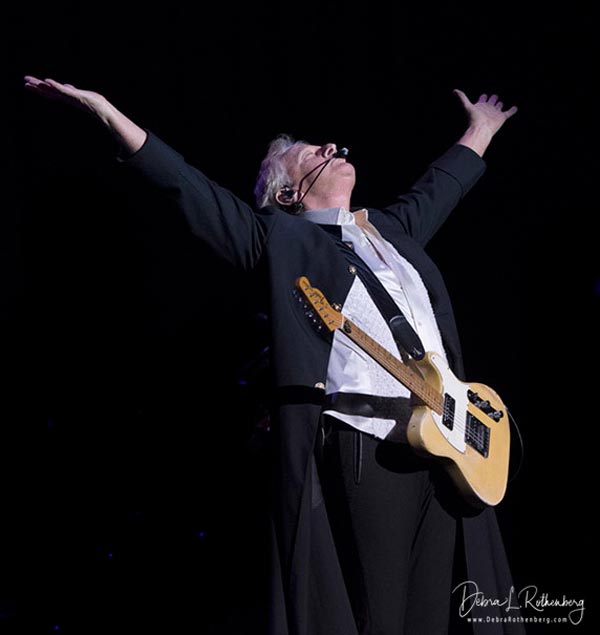 REVIEW: Air Supply &#34;Lost in Love Tour&#34; at Bergen PAC