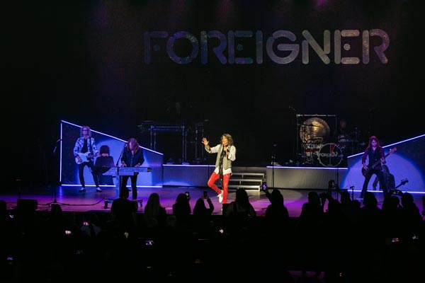 Photos from Foreigner at State Theatre New Jersey