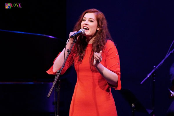 A Conversation with America’s Got Talent’s Mandy Harvey, Starring in a Free Virtual Concert for State Theatre on March 25