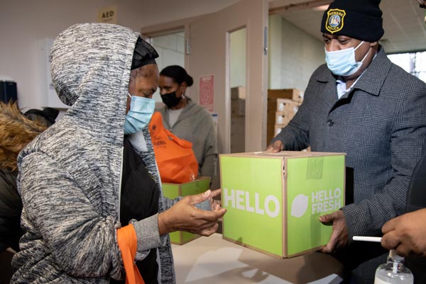 Newark Distributes More Than 5,000 Turkeys To City Residents At Multiple Locations Throughout The Five Wards