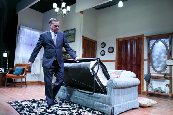 A Look At &#34;The Last Of The Red Hot Lovers&#34; At Cape May Stage