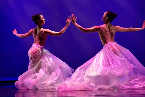 Nai-Ni Chen Dance Company Virtual Presentation of &#34;Awakening&#34; at SOPAC Free for the Month of May