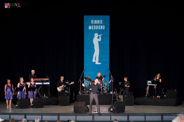 “Jamming with The Coda Band Featuring The Chiclettes!” Vinnie Medugno LIVE! at the PNC Bank Arts Center
