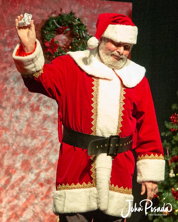 PHOTOS from &#34;Miracle on 34th Street&#34; at Studio Players