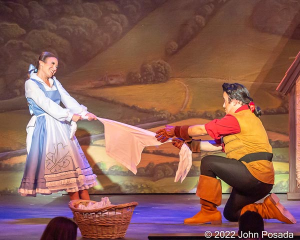 PHOTOS from &#34;Beauty and the Beast&#34; at Spring Lake Theatre Company