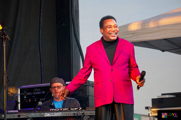 &#34;A Real Treat!&#34; George Benson LIVE! on the Beach in Seaside Heights, NJ