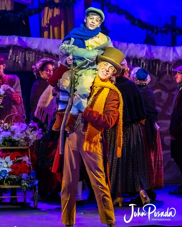 PHOTOS from &#34;A Christmas Carol&#34; at Music Mountain Theatre