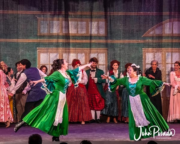 PHOTOS from &#34;A Christmas Carol&#34; at Music Mountain Theatre