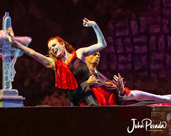 PHOTOS from &#34;Dracula&#34; by The Atlantic City Ballet at The Strand