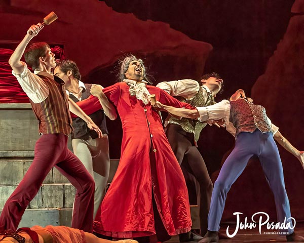 PHOTOS from &#34;Dracula&#34; by The Atlantic City Ballet at The Strand