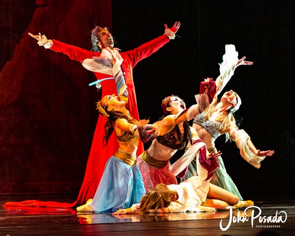 PHOTOS from &#34;Dracula&#34; by The Atlantic City Ballet at The Strand