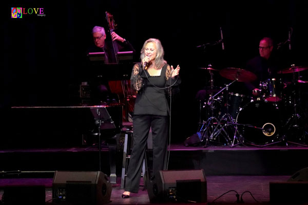 "Absolument transcendant!"  Linda Eder EN DIRECT !  à BergenPAC