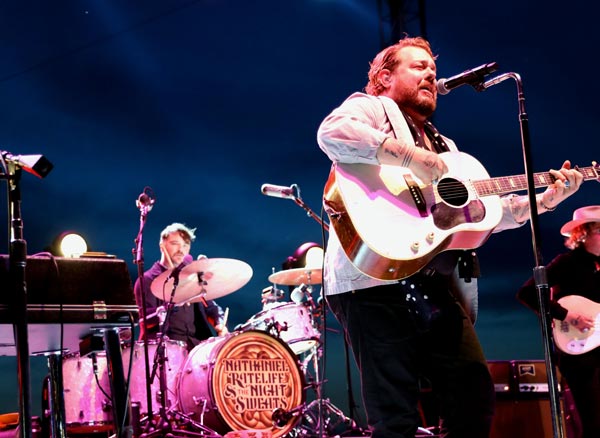 REVIEW: Nathaniel Rateliff & The Night Sweats at The Stone Pony