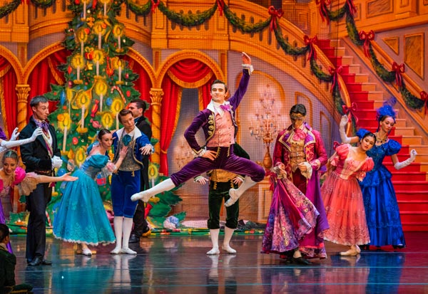 Talmy Entertainment перейменовує & # 34;  Великий російський Лускунчик для Московського балету & # 34;  солідарні з Україною;  Анонсуємо шоу в Sewell