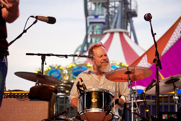 &#34;Pure Feel-Good Music!&#34; Railroad Earth LIVE! in Seaside Heights, NJ